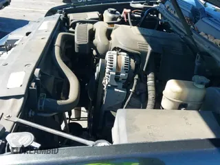 2011 Chevrolet Tahoe LTZ с VIN 1GNSKCE01BR355679, выставлен на аукционе IAAI как лот 43465972 с пробегом 243 231 миль миль и . История ставок и продаж доступна на DreamBid. Изображение 20.