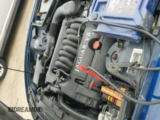 ✅ 2001 Jaguar XK • VIN: SAJDA42C81NA18736 • Lot: 41912235. Listed on IAAI with 102,972 mi. Free auction sales archive from the USA and detailed vehicle history report at DreamBid. Image 13.