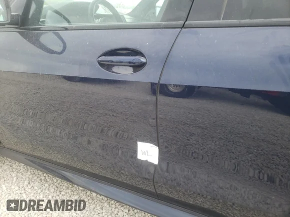 ✅ 2021 BMW X5 M • VIN: 5YMJU0C02M9E48899 • Lot: 62313822. Wystawiony na Copart z przebiegiem 18 708 mil. Bezpłatny archiwum sprzedaży aukcyjnych z USA i szczegółowy raport historii pojazdu na DreamBid. Zdjęcie 9.