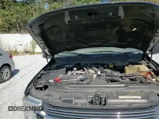 ✅ 2019 Ford F-350 XL • VIN: 1FT8W3BT6KEE38649 • Lot: 50719985. Wystawiony na Copart z przebiegiem 87 931 mil. Bezpłatny archiwum sprzedaży aukcyjnych z USA i szczegółowy raport historii pojazdu na DreamBid. Zdjęcie 13.