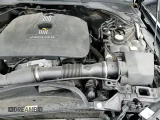 ✅ 2017 Jaguar XE 25t Premium • VIN: SAJAD4BG1HA967072 • Лот: 69933135. Опубликован ранее на Copart с пробегом 64 252 миль. Бесплатный доступ к архиву аукционных продаж из США и подробный отчёт об истории автомобиля на DreamBid. Изображение 13.