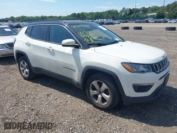✅ 2019 Jeep Compass Latitude • VIN: 3C4NJDBB9KT653456 • Lot: 45245664. Listed on IAAI with 114,026 mi. Free auction sales archive from the USA and detailed vehicle history report at DreamBid. Image 1.