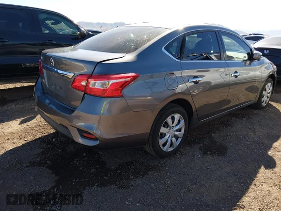 ✅ 2016 Nissan Sentra SR • VIN: 3N1AB7AP1GY329943 • Лот: 44126164. Опубликован ранее на IAAI с пробегом 53 255 миль. Бесплатный доступ к архиву аукционных продаж из США и подробный отчёт об истории автомобиля на DreamBid. Изображение 4.