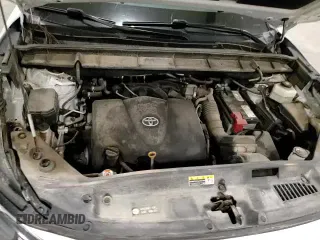 ✅ 2020 Toyota Highlander XLE • VIN: 5TDGZRBH8LS510853 • Lot: 90571285. Wystawiony na Copart z przebiegiem 104 980 mil. Bezpłatny archiwum sprzedaży aukcyjnych z USA i szczegółowy raport historii pojazdu na DreamBid. Zdjęcie 16.