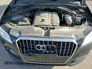 ✅ 2017 Audi Q5 Premium • VIN: WA1C2AFP1HA067367 • Lot: 90860565. Wystawiony na Copart z przebiegiem 104 392 mil. Bezpłatny archiwum sprzedaży aukcyjnych z USA i szczegółowy raport historii pojazdu na DreamBid. Zdjęcie 14.