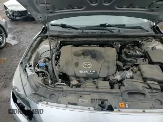 ✅ 2017 Mazda 3 Sport • VIN: 3MZBN1U75HM119823 • Lot: 52610235. Wystawiony na Copart z przebiegiem 77 034 mil. Bezpłatny archiwum sprzedaży aukcyjnych z USA i szczegółowy raport historii pojazdu na DreamBid. Zdjęcie 13.