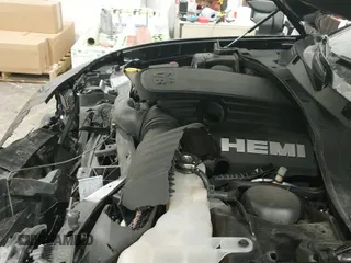 ✅ 2017 Dodge Charger Daytona 340 • VIN: 2C3CDXCT0HH638860 • Lot: 41580353. Wystawiony na IAAI z przebiegiem 45 513 mil. Bezpłatny archiwum sprzedaży aukcyjnych z USA i szczegółowy raport historii pojazdu na DreamBid. Zdjęcie 19.