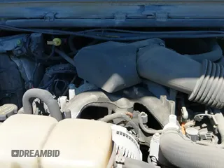 ✅ 2001 Ford F-350 • VIN: 3FTSW30S81MA57801 • Lot: 42626124. Wystawiony na IAAI z przebiegiem 181 107 mil. Bezpłatny archiwum sprzedaży aukcyjnych z USA i szczegółowy raport historii pojazdu na DreamBid. Zdjęcie 12.