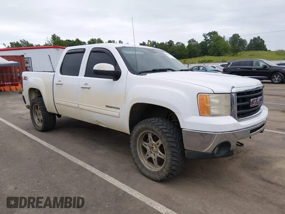 ✅ 2011 GMC Sierra 1500 SLE • VIN: 3GTP2VE37BG180097 • Lot: 45018619. Wystawiony na IAAI z przebiegiem 230 908 mil. Bezpłatny archiwum sprzedaży aukcyjnych z USA i szczegółowy raport historii pojazdu na DreamBid. Zdjęcie 1.