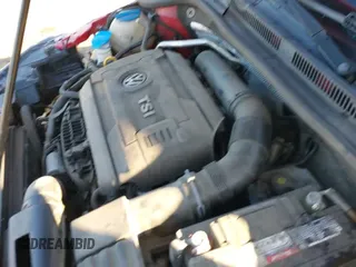 ✅ 2015 Volkswagen Jetta SE • VIN: 3VWD17AJ7FM266486 • Lot: 43557530. Wystawiony na IAAI z przebiegiem 150 426 mil. Bezpłatny archiwum sprzedaży aukcyjnych z USA i szczegółowy raport historii pojazdu na DreamBid. Zdjęcie 12.