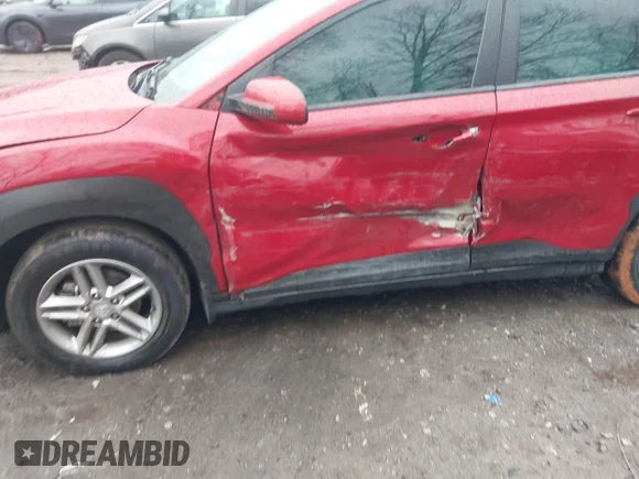 ✅ 2020 Hyundai Kona SE • VIN: KM8K12AA7LU434921 • Lot: 44233610. Wystawiony na IAAI z przebiegiem 61 298 mil. Bezpłatny archiwum sprzedaży aukcyjnych z USA i szczegółowy raport historii pojazdu na DreamBid. Zdjęcie 6.