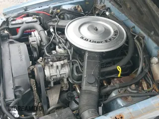 ✅ 1985 Ford Mustang • VIN: 1FABP27M5FF176417 • Лот: 41937276. Опубликован ранее на IAAI с пробегом 83 359 миль. Бесплатный доступ к архиву аукционных продаж из США и подробный отчёт об истории автомобиля на DreamBid. Изображение 22.