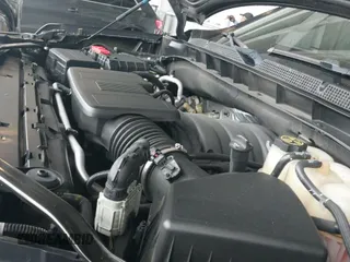 2022 Chevrolet Tahoe RST с VIN 1GNSCRKD3NR306480, выставлен на аукционе IAAI как лот 42412692 с пробегом 33 159 миль миль и . История ставок и продаж доступна на DreamBid. Изображение 18.