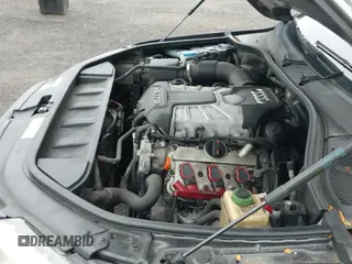 ✅ 2013 Audi Q7 S line Prestige • VIN: WA1DGAFE2DD007529 • Lot: 43015296. Listed on IAAI with 92,632 mi. Free auction sales archive from the USA and detailed vehicle history report at DreamBid. Image 19.