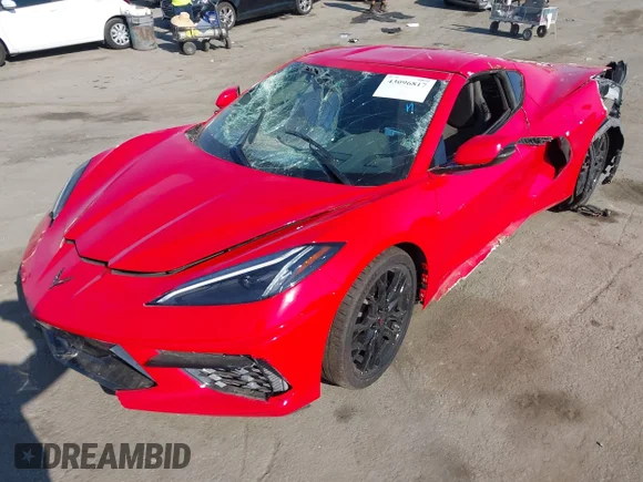 ✅ 2024 Chevrolet Corvette 2LT • VIN: 1G1YB2D48R5129635 • Lot: 43096817. Wystawiony na IAAI z przebiegiem 3 950 mil. Bezpłatny archiwum sprzedaży aukcyjnych z USA i szczegółowy raport historii pojazdu na DreamBid. Zdjęcie 2.