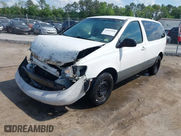 ✅ 1998 Toyota Sienna CE • VIN: 4T3GF19C2WU063623 • Lot: 42142554. Wystawiony na IAAI z przebiegiem 272 791 mil. Bezpłatny archiwum sprzedaży aukcyjnych z USA i szczegółowy raport historii pojazdu na DreamBid. Zdjęcie 2.