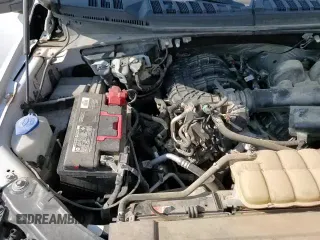 ✅ 2019 Ford F-150 XL • VIN: 1FTMF1CBXKKD68177 • Lot: 63522305. Listed on Copart with 130,039 mi. Free auction sales archive from the USA and detailed vehicle history report at DreamBid. Image 15.