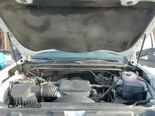 2020 Chevrolet Silverado 2500HD Work Truck z VIN 1GC2YLE73LF220288, wystawiony jako Copart lot #51485375 z przebiegiem 144 237 mil mil oraz Czysty tytuł • Clean title. Historia ofert i sprzedaży dostępna na DreamBid. Obrazek 13.