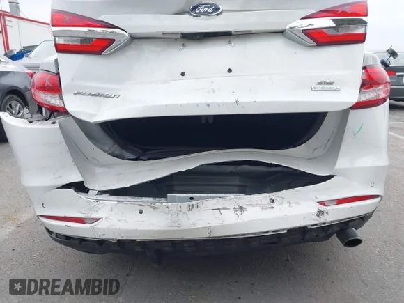 ✅ 2020 Ford Fusion SE • VIN: 3FA6P0HD2LR258902 • Lot: 45266124. Wystawiony na IAAI z przebiegiem 37 005 mil. Bezpłatny archiwum sprzedaży aukcyjnych z USA i szczegółowy raport historii pojazdu na DreamBid. Zdjęcie 6.