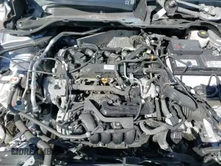 ✅ 2022 Toyota Corolla Cross XLE • VIN: 7MUDAABGXNV016022 • Lot: 81322555. Wystawiony na Copart z przebiegiem 21 410 mil. Bezpłatny archiwum sprzedaży aukcyjnych z USA i szczegółowy raport historii pojazdu na DreamBid. Zdjęcie 15.