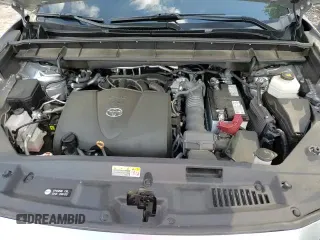 ✅ 2022 Toyota Highlander XLE • VIN: 5TDGZRAH5NS542227 • Lot: 91809615. Listed on Copart with 47,620 mi. Free auction sales archive from the USA and detailed vehicle history report at DreamBid. Image 14.