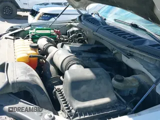 ✅ 2017 Ford F-150 XL • VIN: 1FTEX1CG9HKD76051 • Лот: 41673314. Опубликован ранее на IAAI с пробегом 236 509 миль. Бесплатный доступ к архиву аукционных продаж из США и подробный отчёт об истории автомобиля на DreamBid. Изображение 21.