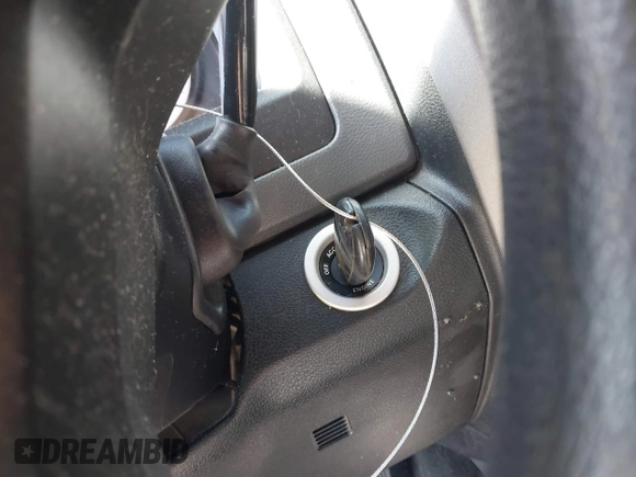 ✅ 2015 Ram 2500 Tradesman • VIN: 3C6UR5CL3FG593939 • Lot: 43146437. Wystawiony na IAAI z przebiegiem 116 035 mil. Bezpłatny archiwum sprzedaży aukcyjnych z USA i szczegółowy raport historii pojazdu na DreamBid. Zdjęcie 11.