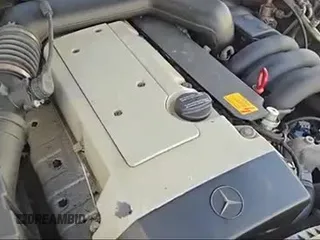 ✅ 1994 Mercedes-Benz E 320 • VIN: WDBEA66EXRC118091 • Lot: 49828645. Wystawiony na Copart z przebiegiem 92 370 mil. Bezpłatny archiwum sprzedaży aukcyjnych z USA i szczegółowy raport historii pojazdu na DreamBid. Zdjęcie 11.