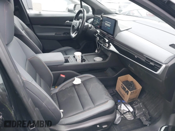 ✅ 2024 Honda Prologue Touring • VIN: 3GPKHWRM5RS538353 • Lot: 44922621. Wystawiony na IAAI z przebiegiem 11 329 mil. Bezpłatny archiwum sprzedaży aukcyjnych z USA i szczegółowy raport historii pojazdu na DreamBid. Zdjęcie 5.