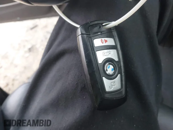 ✅ 2015 BMW 5 Series 535i • VIN: WBA5B1C52FG127147 • Lot: 44562423. Listed on IAAI with 121,006 mi. Free auction sales archive from the USA and detailed vehicle history report at DreamBid. Image 11.