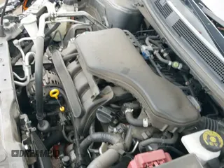 ✅ 2018 Nissan Rogue S • VIN: JN1BJ1CP8JW100580 • Лот: 43556810. Опубликован ранее на IAAI с пробегом 130 527 миль. Бесплатный доступ к архиву аукционных продаж из США и подробный отчёт об истории автомобиля на DreamBid. Изображение 19.