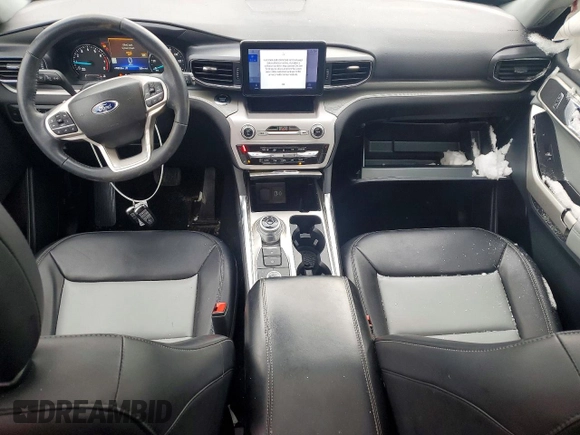 ✅ 2023 Ford Explorer XLT • VIN: 1FMSK8DH2PGB63800 • Lot: 46418006. Wystawiony na Copart z przebiegiem 47 169 mil. Bezpłatny archiwum sprzedaży aukcyjnych z USA i szczegółowy raport historii pojazdu na DreamBid. Zdjęcie 8.