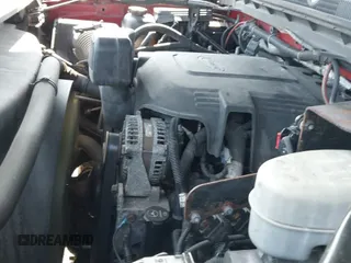 ✅ 2015 GMC Sierra 2500HD • VIN: 1GD01XEG9FZ128510 • Lot: 42653656. Wystawiony na IAAI z przebiegiem 302 738 mil. Bezpłatny archiwum sprzedaży aukcyjnych z USA i szczegółowy raport historii pojazdu na DreamBid. Zdjęcie 19.