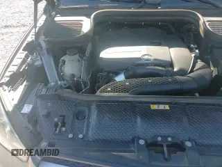 ✅ 2021 Mercedes-Benz GLE 350 • VIN: 4JGFB4KB1MA299570 • Лот: 92066355. Опубликован ранее на Copart с пробегом 101 750 миль. Бесплатный доступ к архиву аукционных продаж из США и подробный отчёт об истории автомобиля на DreamBid. Изображение 14.