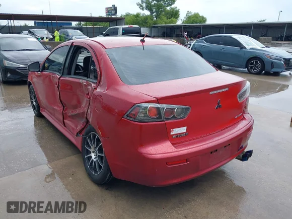 ✅ 2015 Mitsubishi Lancer ES • VIN: JA32U2FU7FU014738 • Lot: 42467524. Wystawiony na IAAI z przebiegiem 102 105 mil. Bezpłatny archiwum sprzedaży aukcyjnych z USA i szczegółowy raport historii pojazdu na DreamBid. Zdjęcie 3.