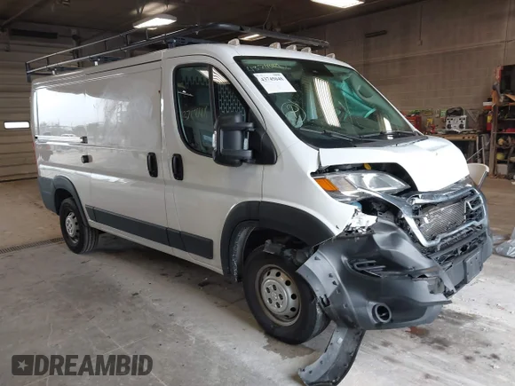 ✅ 2023 Ram ProMaster Cargo • VIN: 3C6LRVVG3PE577538 • Lot: 43745048. Wystawiony na IAAI z przebiegiem 28 871 mil. Bezpłatny archiwum sprzedaży aukcyjnych z USA i szczegółowy raport historii pojazdu na DreamBid. Zdjęcie 1.