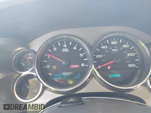 ✅ 2011 GMC Sierra 1500 SLE • VIN: 3GTP1VE02BG320081 • Lot: 44187966. Wystawiony na IAAI z przebiegiem 186 050 mil. Bezpłatny archiwum sprzedaży aukcyjnych z USA i szczegółowy raport historii pojazdu na DreamBid. Zdjęcie 7.