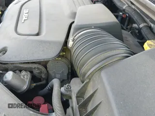 ✅ 2018 Chrysler Pacifica Touring L • VIN: 2C4RC1BG4JR142406 • Лот: 42716858. Опубликован ранее на IAAI с пробегом 160 230 миль. Бесплатный доступ к архиву аукционных продаж из США и подробный отчёт об истории автомобиля на DreamBid. Изображение 19.