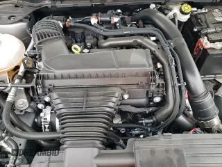 ✅ 2024 Lincoln Corsair Reserve • VIN: 5LMCJ2CAXRUL24193 • Lot: 84923735. Wystawiony na Copart z przebiegiem 5 455 mil. Bezpłatny archiwum sprzedaży aukcyjnych z USA i szczegółowy raport historii pojazdu na DreamBid. Zdjęcie 17.