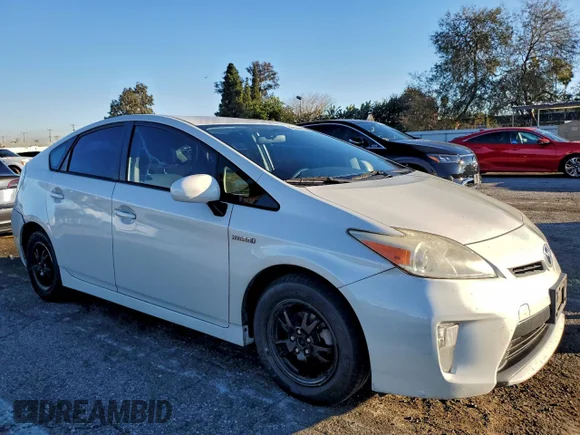 ✅ 2014 Toyota Prius Three • VIN: JTDKN3DU5E1767739 • Lot: 99598825. Wystawiony na Copart z przebiegiem 191 300 mil. Bezpłatny archiwum sprzedaży aukcyjnych z USA i szczegółowy raport historii pojazdu na DreamBid. Zdjęcie 4.