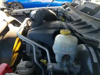 ✅ 2011 Ram 1500 SLT • VIN: 1D7RV1CT9BS503141 • Lot: 43532078. Wystawiony na IAAI z przebiegiem 190 375 mil. Bezpłatny archiwum sprzedaży aukcyjnych z USA i szczegółowy raport historii pojazdu na DreamBid. Zdjęcie 18.