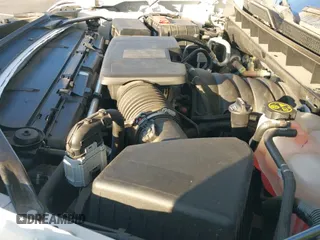 ✅ 2023 Cadillac Escalade 4WD Sport • VIN: 1GYS4FKL7PR286940 • Лот: 40702874. Опубликован ранее на IAAI с пробегом 7 981 миль. Бесплатный доступ к архиву аукционных продаж из США и подробный отчёт об истории автомобиля на DreamBid. Изображение 19.