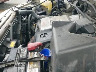 ✅ 2002 Toyota Highlander • VIN: JTEGF21A220059176 • Lot: 43580805. Wystawiony na IAAI z przebiegiem 351 264 mil. Bezpłatny archiwum sprzedaży aukcyjnych z USA i szczegółowy raport historii pojazdu na DreamBid. Zdjęcie 17.