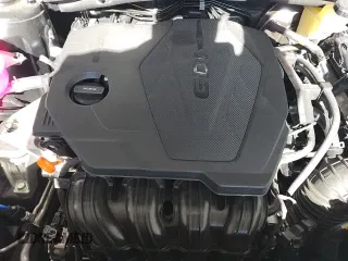 ✅ 2026 Kia Sportage LX • VIN: 5XYK23DF3TG361014 • Lot: 87122735. Wystawiony na Copart z przebiegiem 4 765 mil. Bezpłatny archiwum sprzedaży aukcyjnych z USA i szczegółowy raport historii pojazdu na DreamBid. Zdjęcie 14.