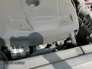 ✅ 2017 Volvo XC90 R-Design • VIN: YV4A22PM7H1133019 • Lot: 49895195. Listed on Copart with 105,398 mi. Free auction sales archive from the USA and detailed vehicle history report at DreamBid. Image 14.