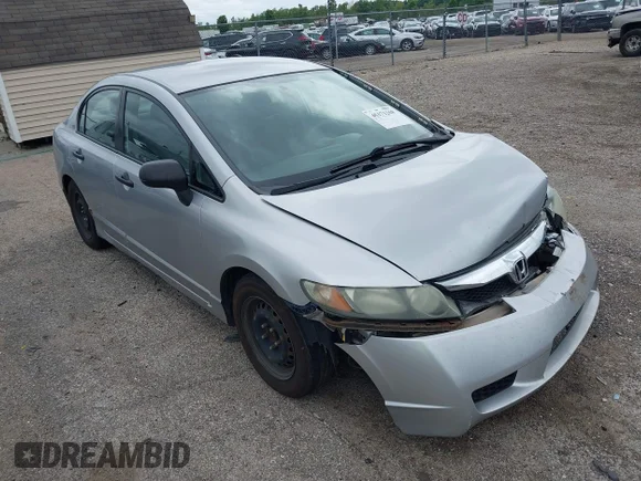 ✅ 2009 Honda Civic DX-VP • VIN: 2HGFA16379H338004 • Лот: 45171268. Опубликован ранее на IAAI с пробегом 179 789 миль. Бесплатный доступ к архиву аукционных продаж из США и подробный отчёт об истории автомобиля на DreamBid. Изображение 1.