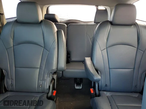 ✅ 2020 Buick Enclave Essence • VIN: 5GAEVAKW0LJ235237 • Lot: 78311295. Listed on Copart with 73,558 mi. Free auction sales archive from the USA and detailed vehicle history report at DreamBid. Image 10.