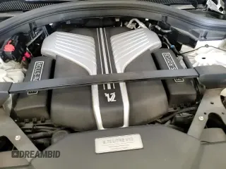 ✅ 2021 Rolls-Royce Cullinan • VIN: SLATV4C06MU205071 • Lot: 54713365. Wystawiony na Copart z przebiegiem 13 088 mil. Bezpłatny archiwum sprzedaży aukcyjnych z USA i szczegółowy raport historii pojazdu na DreamBid. Zdjęcie 13.