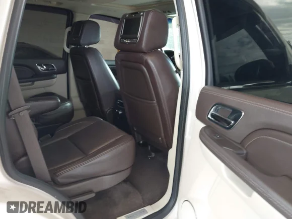 ✅ 2013 Cadillac Escalade Platinum Edition • VIN: 1GYS4DEF9DR368433 • Lot: 45243173. Wystawiony na IAAI z przebiegiem 139 113 mil. Bezpłatny archiwum sprzedaży aukcyjnych z USA i szczegółowy raport historii pojazdu na DreamBid. Zdjęcie 8.