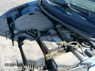 2013 Hyundai Accent GLS z VIN KMHCT4AE1DU413111, wystawiony jako IAAI lot #43342868 z przebiegiem 96 731 mil mil oraz . Historia ofert i sprzedaży dostępna na DreamBid. Obrazek 19.